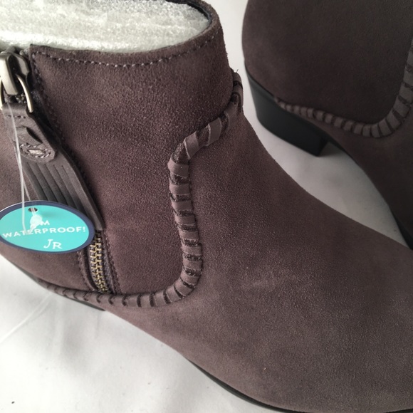 Jack Rogers Dylan suede boots size 9.5 NWT - Picture 3 of 7